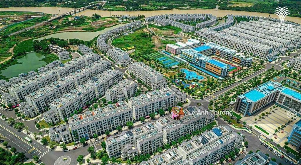 Hàng cắt lỗ nhà phố 144m2. vinhomes grand park. đường thông. sổ hồng. hướng mát. giá chỉ 19,9 tỷ