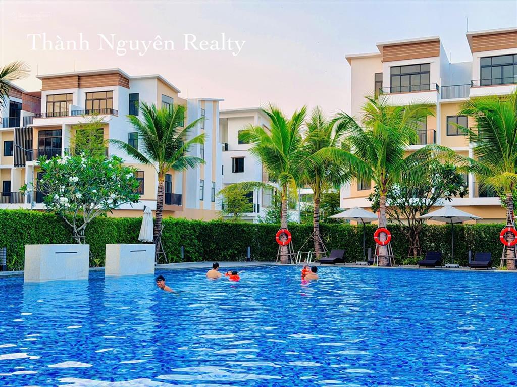 Sản phẩm hot! nhà phố 6x20m cạnh hồ bơi giá tốt chỉ 5,1 tỷ (100%). không ảo  0938 193 *** phước