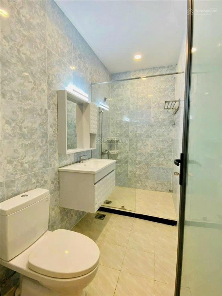 Nhà to rộng đẹp 2 mặt tiền hẻm chính 473 y moan  5.5 tỷ (còn thương lượng)