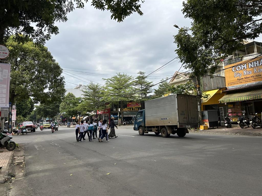 Nhà mặt tiền phan chu trinh ngay chợ và trường nguyễn đức cảnh  5 x 20.8m  giá tốt