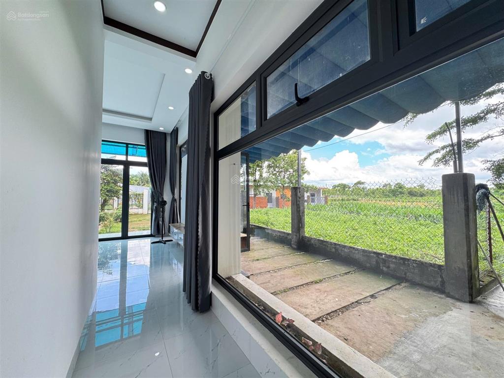 Nhà vườn đẹp rộng 550m2 (thổ cư 190m2)  chỉ 2.350 tỷ