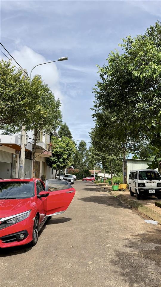 Đất khu đấu giá võ thị sáu đường ngô văn sở  5 x 20m  3.5 tỷ