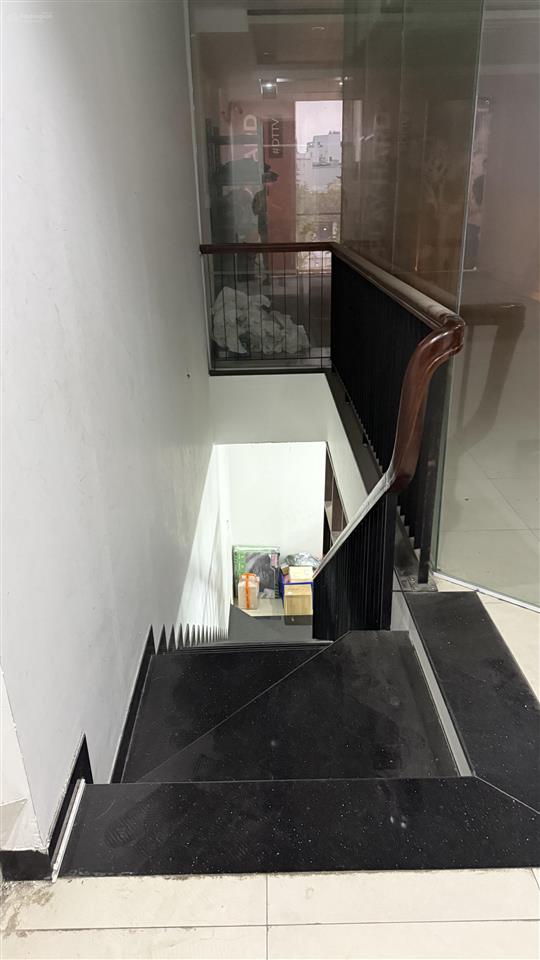 Cho thuê nhà riêng tại 85, đường xô viết nghệ tĩnh, 28 triệu, 285m2, 3pn, 3wc, đẹp, nhiều tiện ích