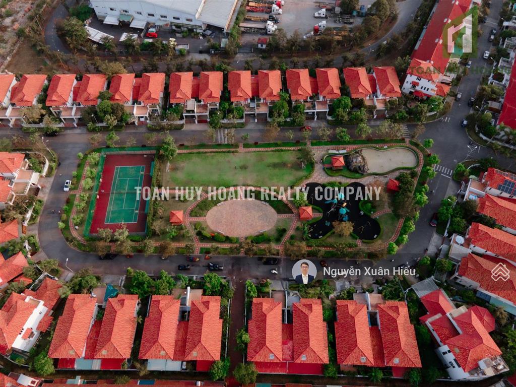 Bán gấp biệt thự phúc lộc viên giá tốt thị trường 16 tỷ