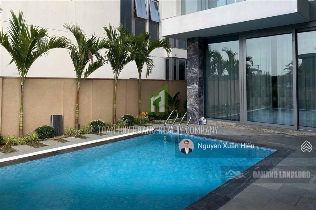 Biệt thự 5 phòng ngủ victoria hồ bơi cao cấp | d316