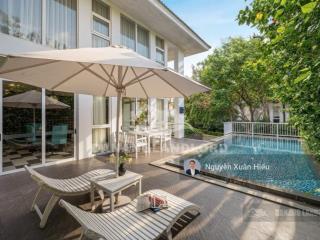 Biệt thự 5 phòng ngủ premier gần biển mỹ khê | d679