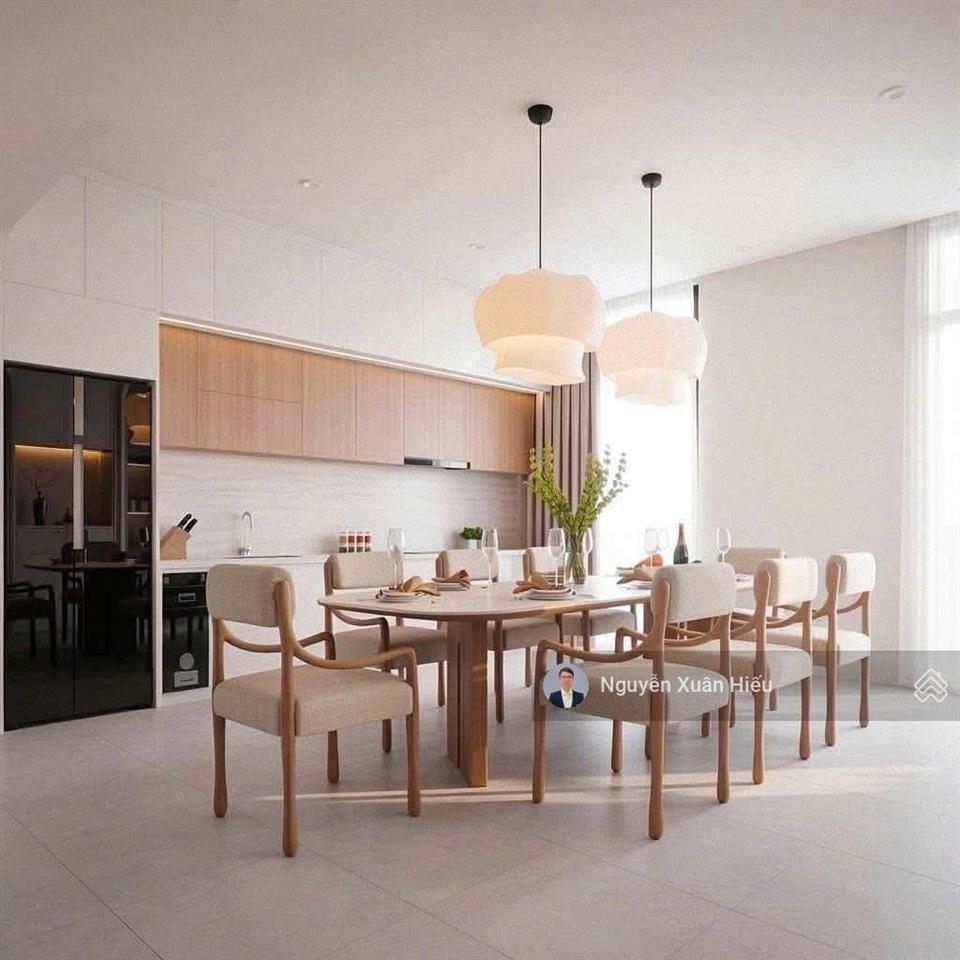 Villa 4 phòng ngủ regal victoria có hồ bơi | d727