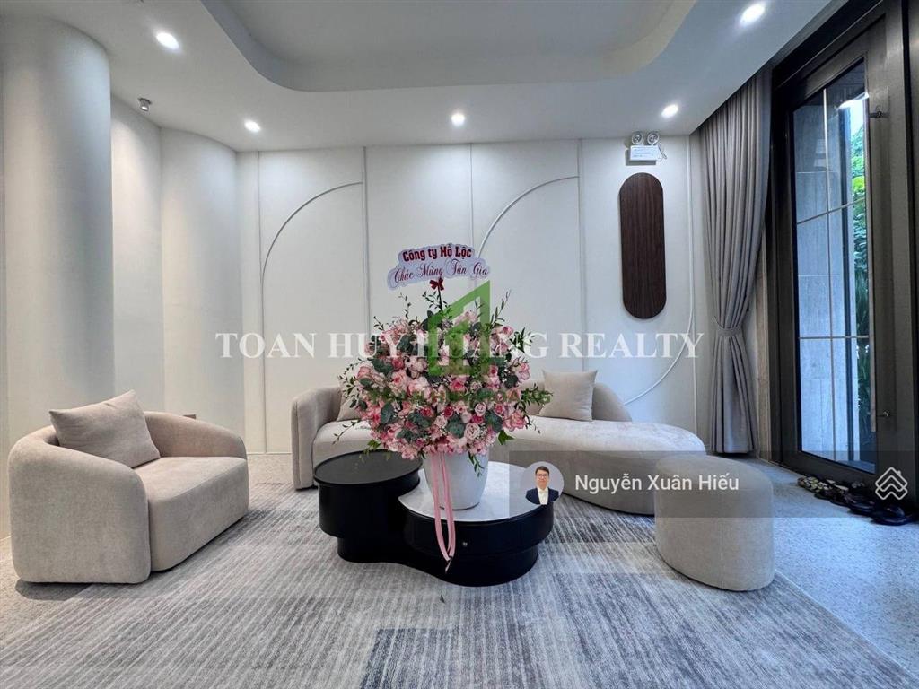 Nhà 5pn có thang máy khu regal pavillon | d667