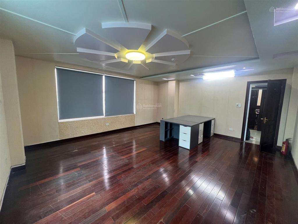 Cho thuê văn phòng 30m2, giá tốt 7 triệu vnd tại lê hồng phong, ngô quyền, hải phòng