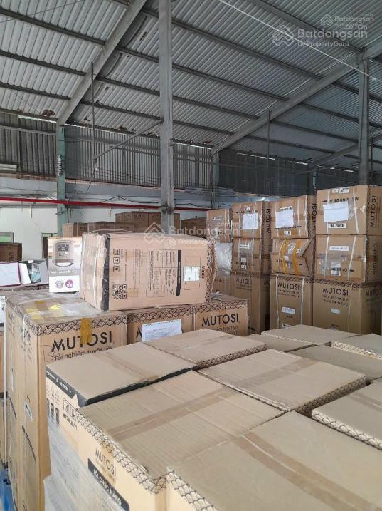 Kho 1050m2 ở trung tâm kiến an, xe công,pccc vách tường, trạm điện 360kva, xa dân