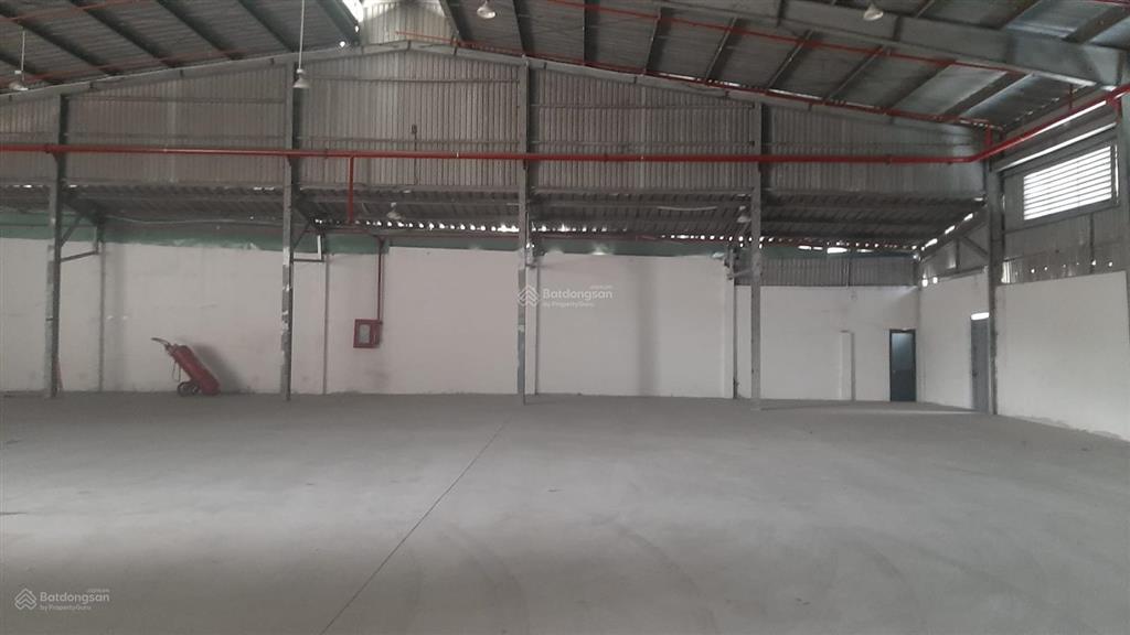 Xưởng 1000m2 ở đường 5 cũ, trạm điện 600kva, sân bãi rộng. pccc vách tường nghiệm thu