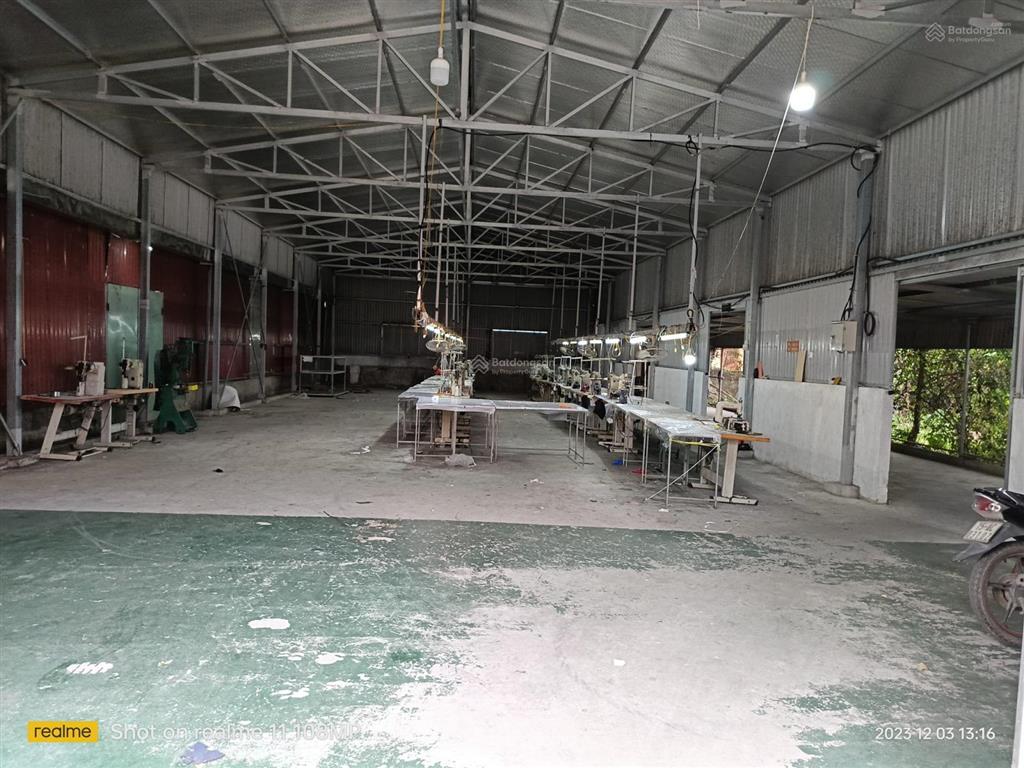 Kho xưởng mới dựng ở mạc đăng doanh ngang 15m, dtsd 400m2, làm gì cũng tiện