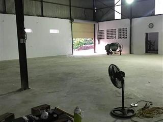 Cho thuê kho xưởng 1000m² (mở rộng được) ở gần đường ql 10. có sẵn vp, nhà ăn