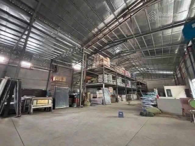 Cho thuê kho xưởng gần mặt đường 5 diện tích 1300m2, trạm điện 400kva