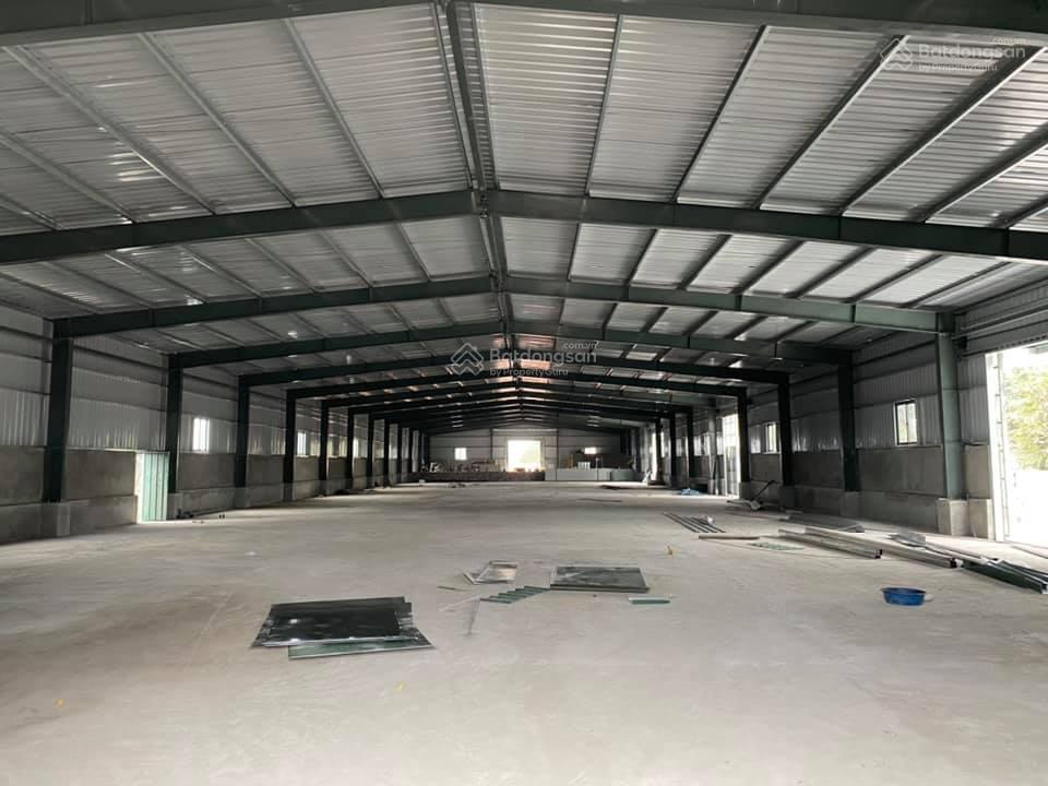 Xưởng 700m2 xa dân xe công vào, pccc cơ bản, trạm điện