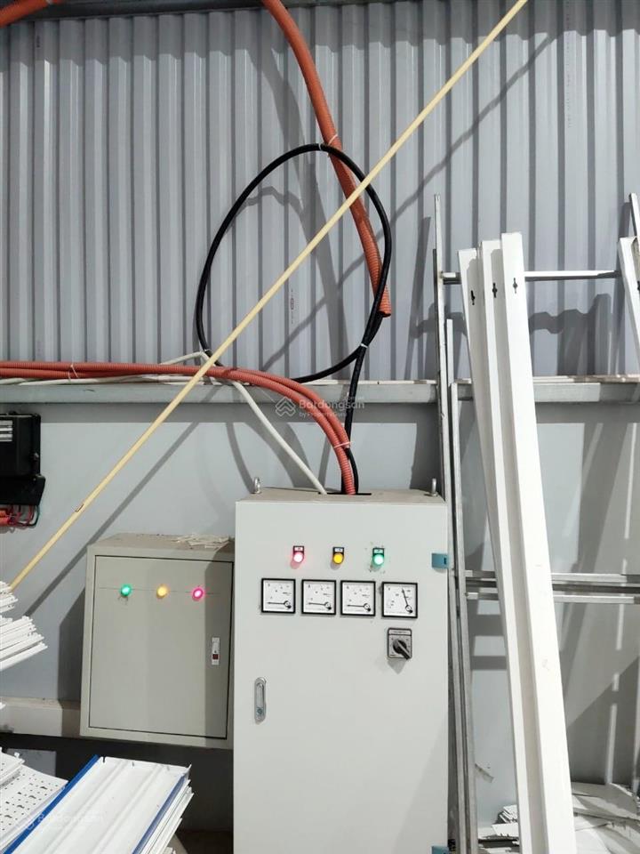 Cho thuê xưởng ở gần đông sơn, thuỷ nguyên, dt 2200m2, cẩu trục, trạm điện 650kva