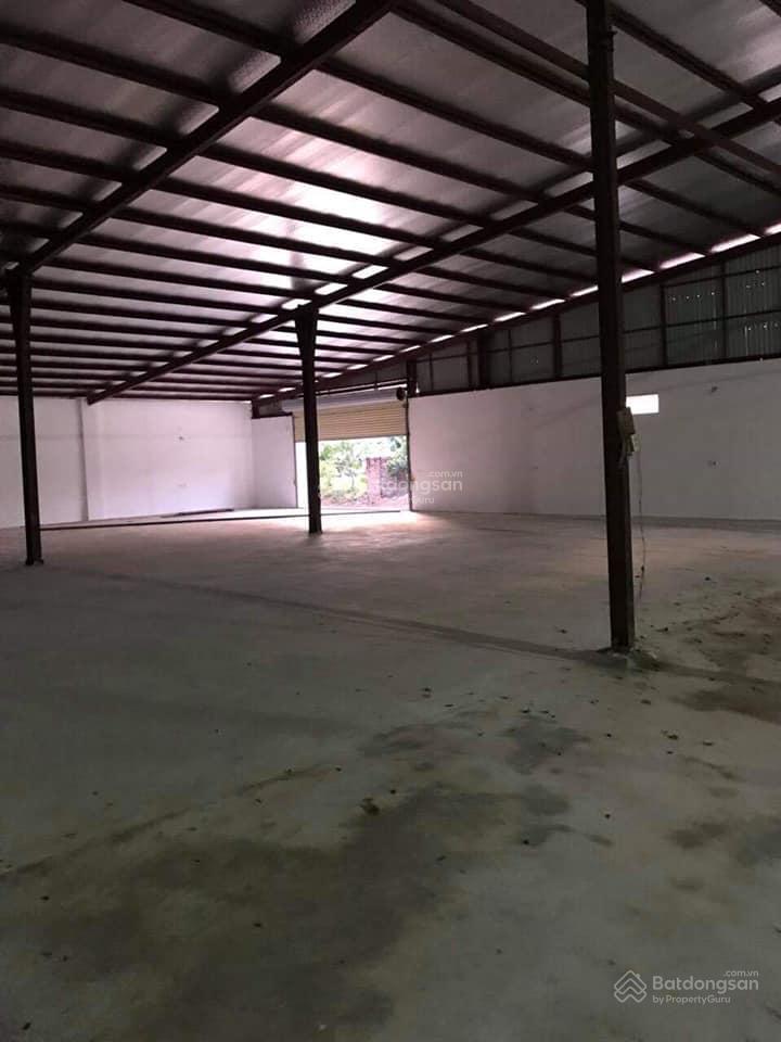 Cho thuê kho xưởng 1000m² (mở rộng được) ở gần đường ql 10. có sẵn vp, nhà ăn