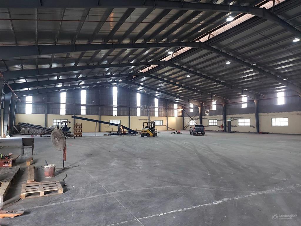 Cho thuê xưởng dt 2000m2 ở phường an dương, sẵn pccc vách tường, trạm điện lớn