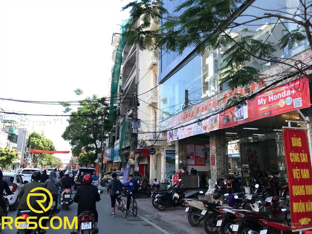 Phố tô hiệu, nhà 5 tầng, thang máy, mặt tiền hơn 7m, giá thuê cực tốt!