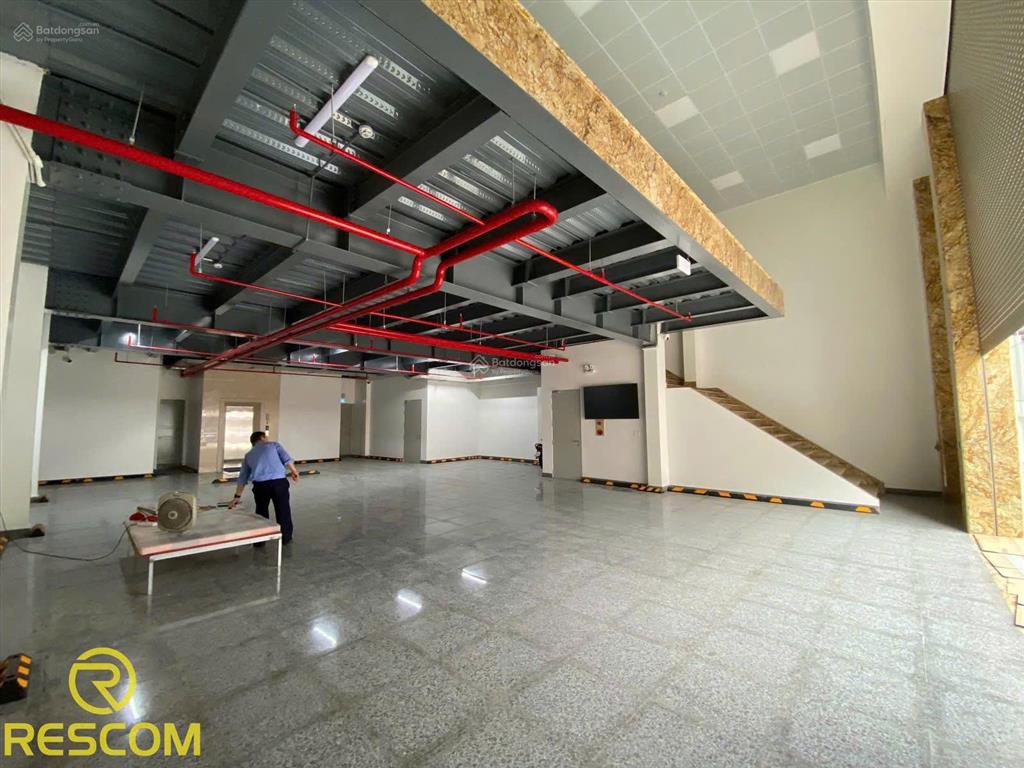 Tòa nhà mặt phố tô hiệu, xây cho ngân hàng, spa, nha khoa, trung tâm lớn thuê