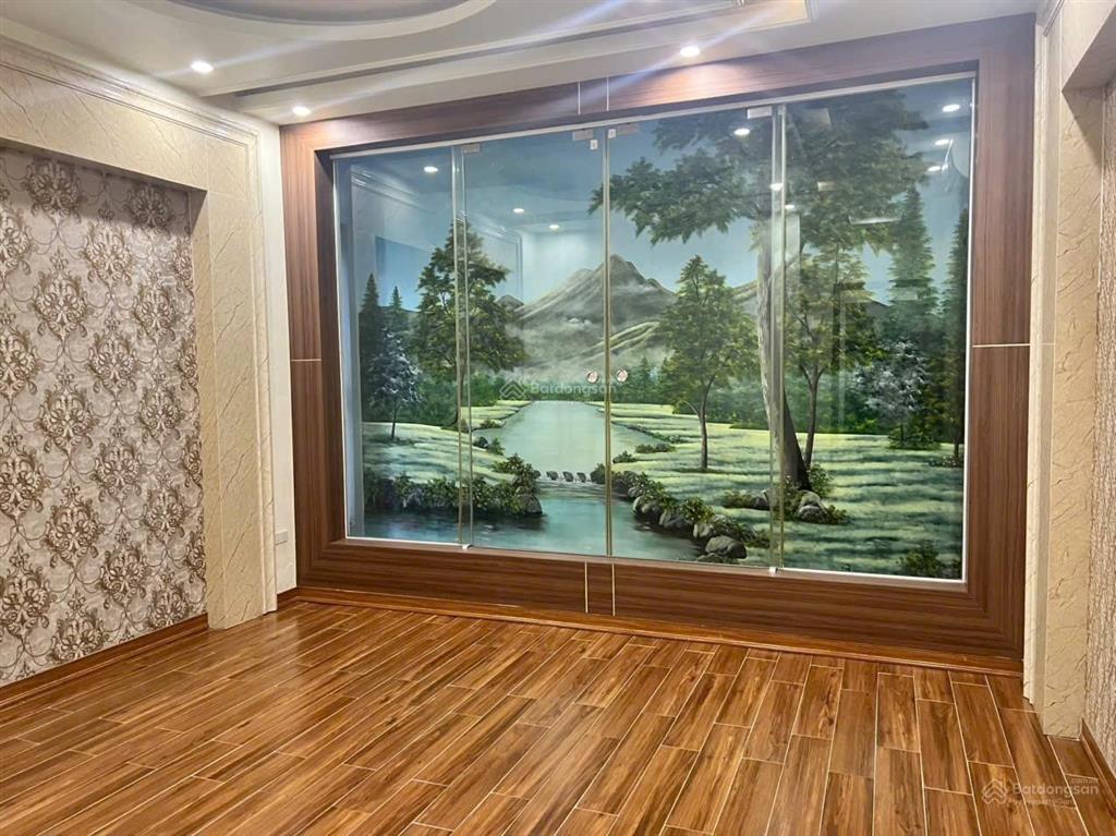 Bán nhà 4 tầng trung lực, hải an đường rộng 12m cả vỉa hè
