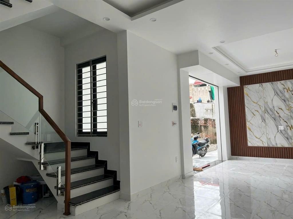 Nhà đẹp độc lập  phố đông phong, gần ngô gia tự