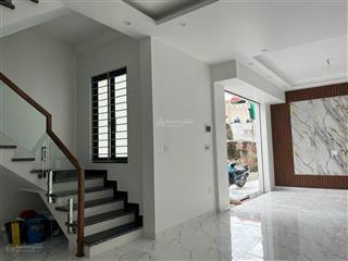 Nhà đẹp độc lập  phố đông phong, gần ngô gia tự