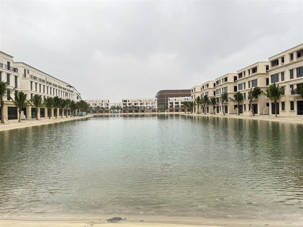 Chỉ 1 căn biệt thự song lập đảo vua 2 có áp voucher 30% full chính sách