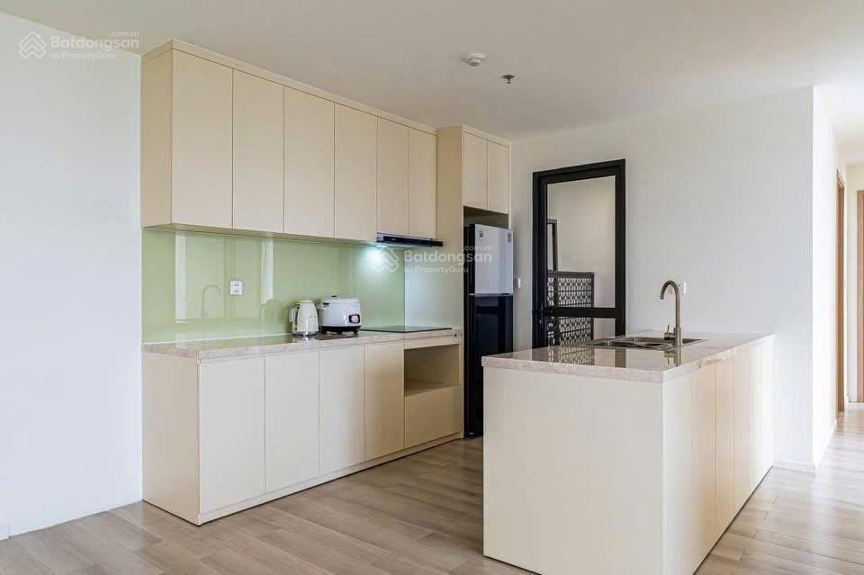 Chuyển nhượng 3pn lumiere boulevard hướng tây nam