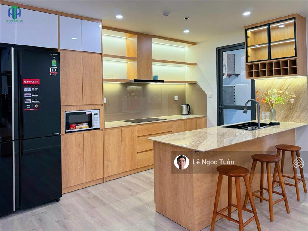 Căn góc 3pn lumiere boulevard hướng đông bắc cho thuê