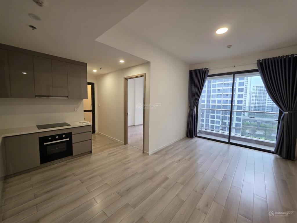 Bán căn hộ 2pn view nội khu masteri centre point