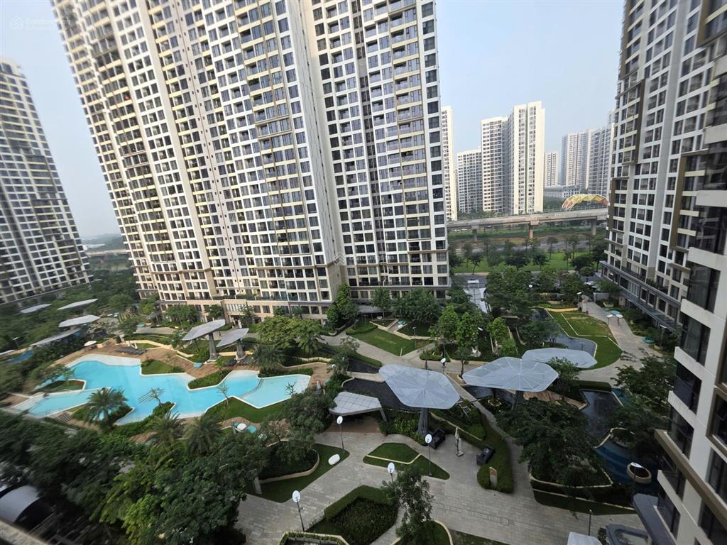 Bán căn hộ 2pn view nội khu masteri centre point