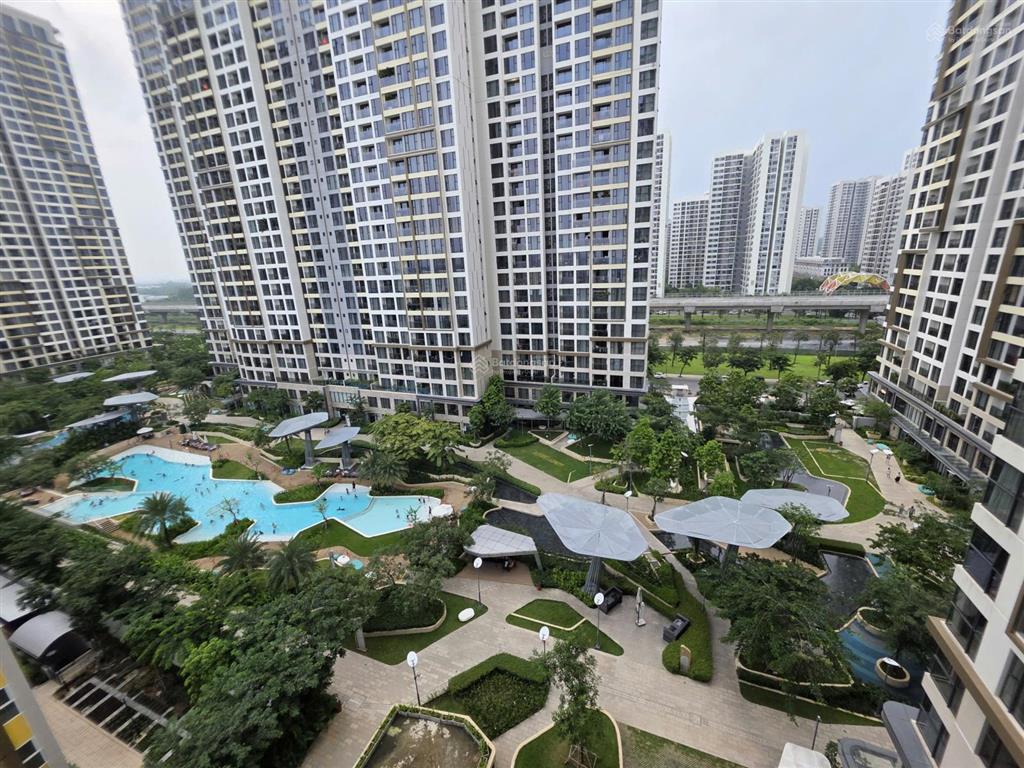 Bán căn hộ 2pn view nội khu masteri centre point