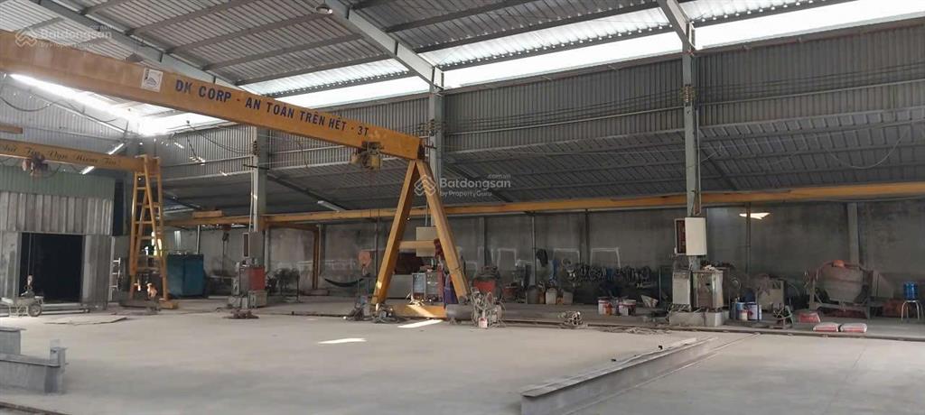 Cho thuê nhà xưởng 1.200m² kcn xuyên á giá 100 triệu/tháng