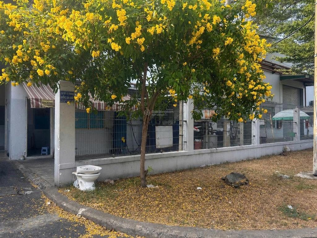 Cho thuê kho xưởng khu công nghiệp tân bình 760m2 giá 91 triệu/tháng