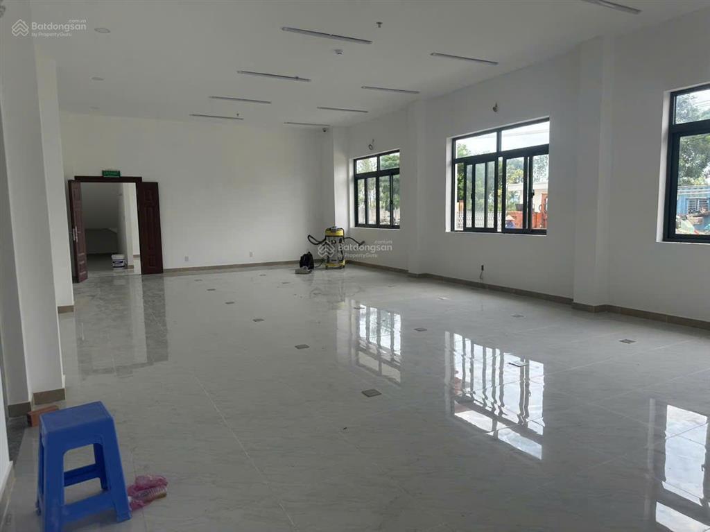 Cho thuê nhà xưởng trong khu công nghiệp tân tạo, bình tân, tp.hcm.