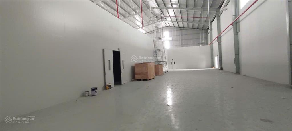Cho thuê xưởng kcn long an có phòng sạch 1.200m², pccc foam chuẩn mỹ phẩm nước hoa