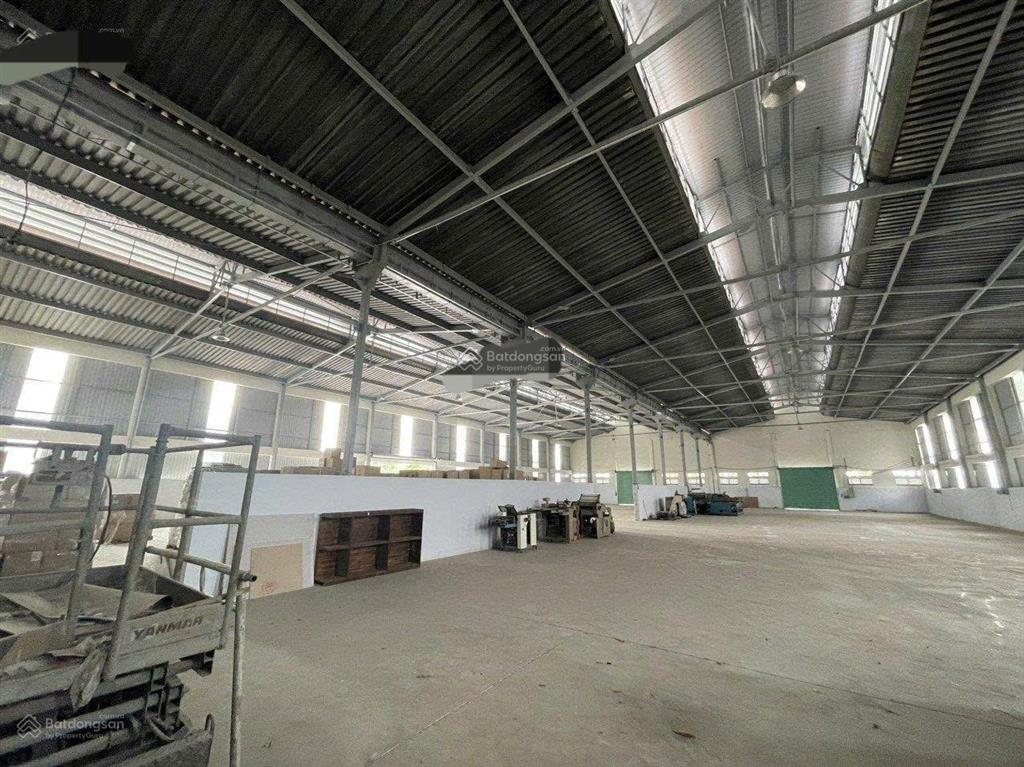 Cho thuê kho quốc lộ 1a bến lức long an  1000m2diện tích linh hoạt