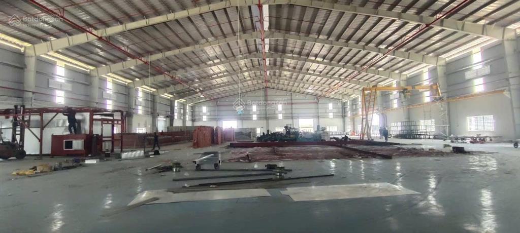 Cho thuê kho xưởng trong cụm công nghiệp hải sơnkv 5.000m² nx 3.200m² gía thuê 3.2$4.5$/ m2