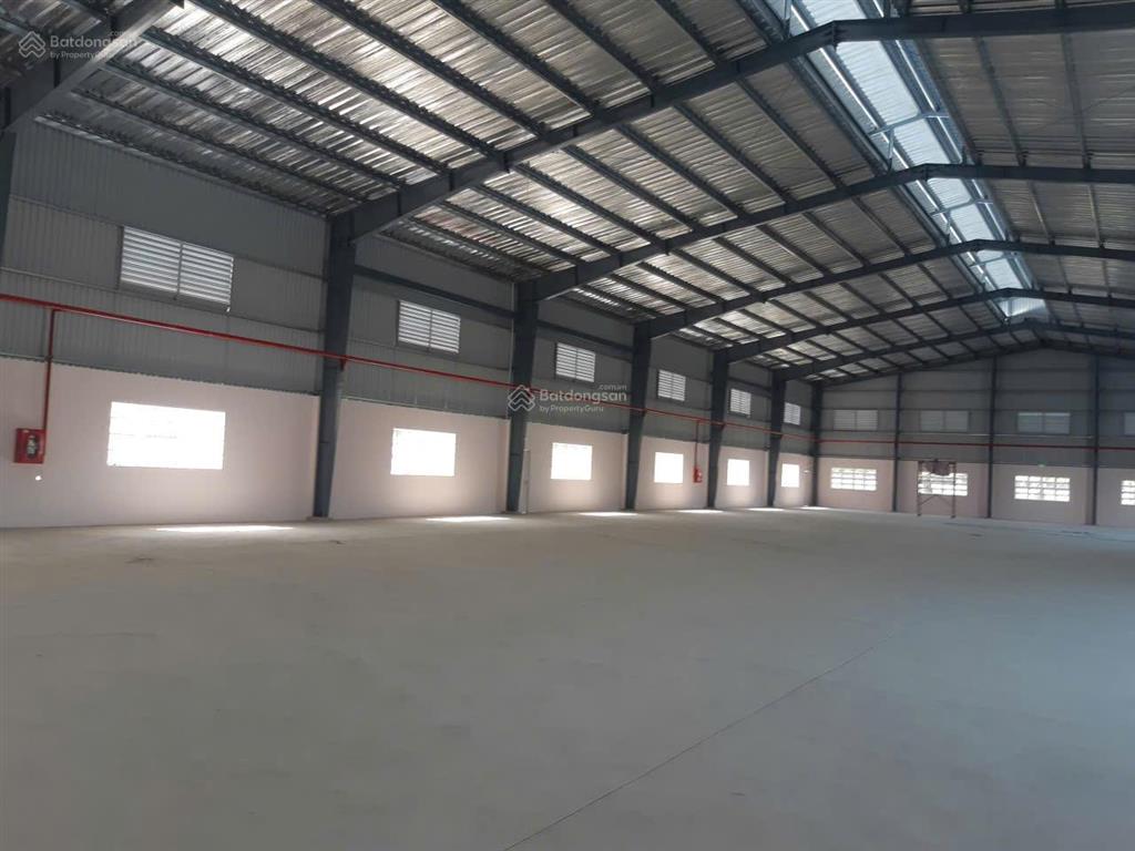 Chính chủ cho thuê nhà xưởng phước lý long an, pccc, bình điện đầy đủ dt 850m2 giá 75k/m2