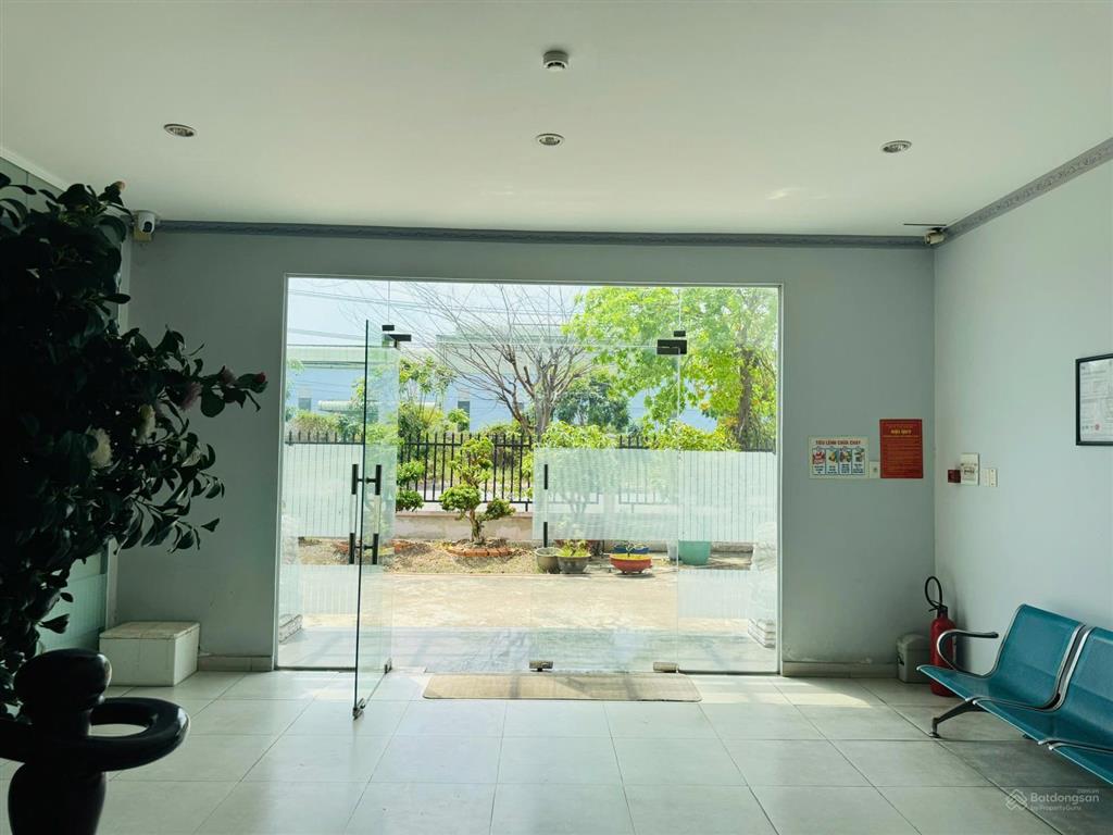 Bán nhà xưởng 3.500m² trên khuôn viên 5.000m² tại đức hòa, long an giá chỉ 58 tỷ