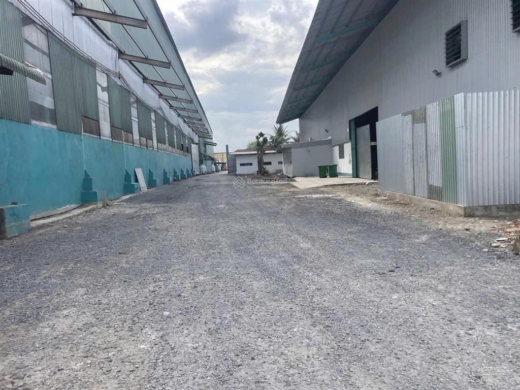 Chính chủ bán kho xưởng 14.000m² tại tân an, long an, giá chỉ 10 triệu/m2