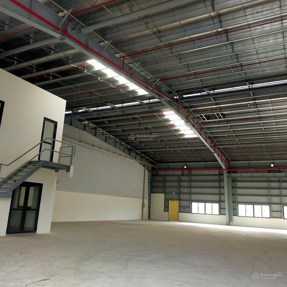 Cho thuê nhà xưởng trong kcn lê minh xuân 3 kv 10.000m2 nx 5.000m2 pccc tự động, điện 2.000 kva