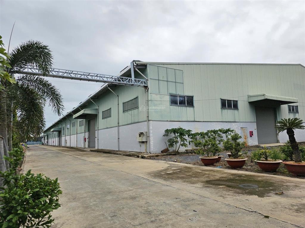 Cho thuê kho xưởng trong kcn tân bình kv 3.000m2  nx 2.000m2  pccc tự động 5.5$/m2