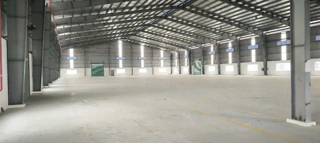 Bán nhà xưởng trong kcn long an kv 10.000m2, nx 7.200m2, pccc tự động, 120 tỷ sở hữu lâu dài