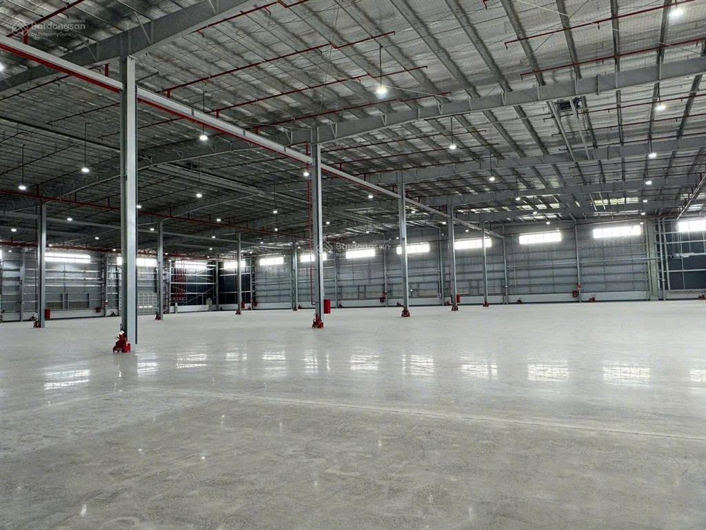 Cho thuê kho 4500m2 đường lê văn quới, quận bình tân, pccc tự động  giá 550 triệu/tháng