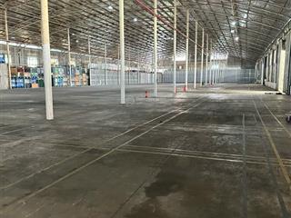 Chính chủ cho thuê kho xưởng 2000m2 kcn long hậu, long an  giá 120k/m2