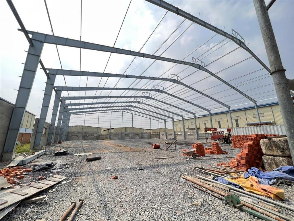 Chính chủ cho thuê đất 20.000m2 kcn hải sơn  giá 300 triệu/tháng