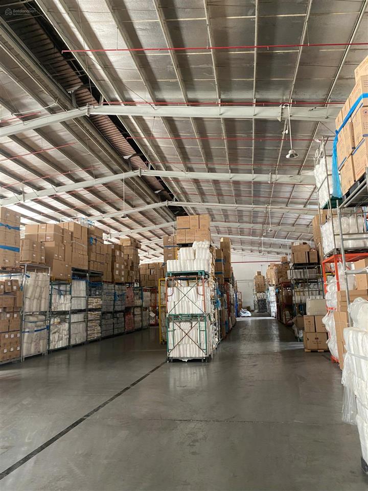 Cho thuê kho trong kcn tân tạo kv 5.500m2  k 2.800m2 pccc tự động 117ngh/m2 hợp đồng dài hạn