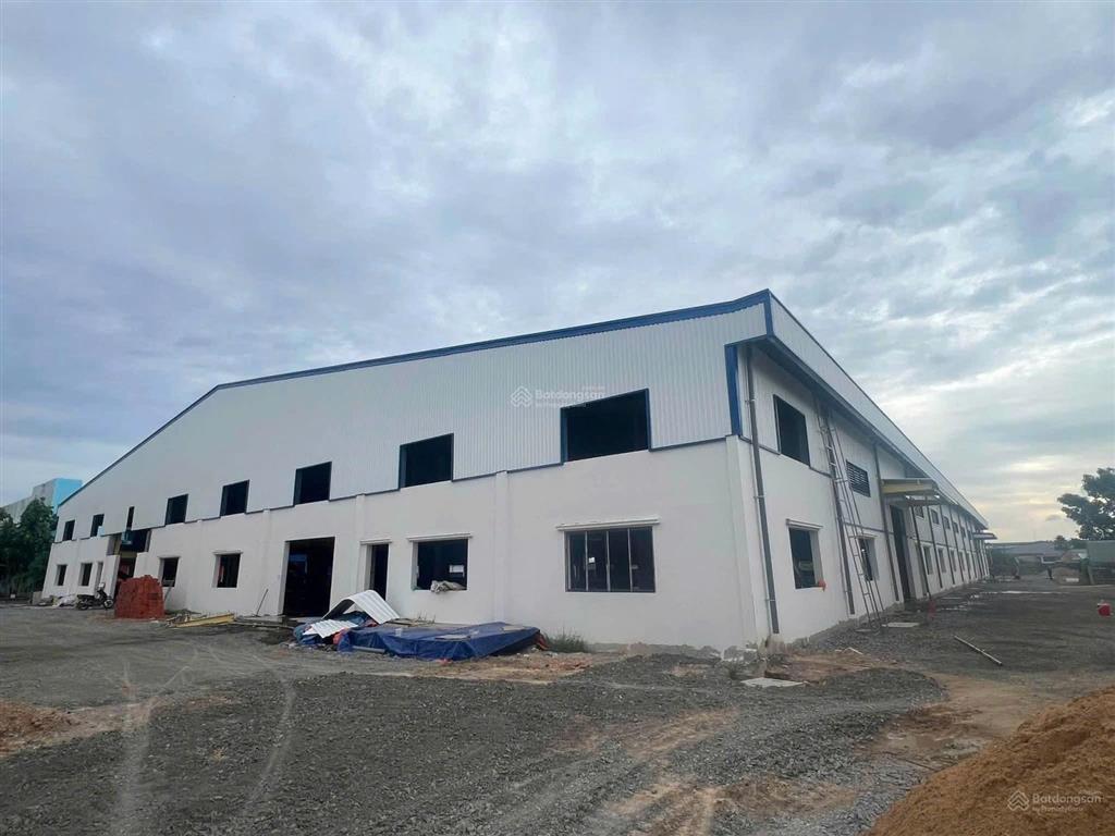 Chính chủ cho thuê kho xưởng 5000m2 diện tích linh hoạt đức hòa, long an  chỉ 3,2 usd/m2 ~ 84ng/m2